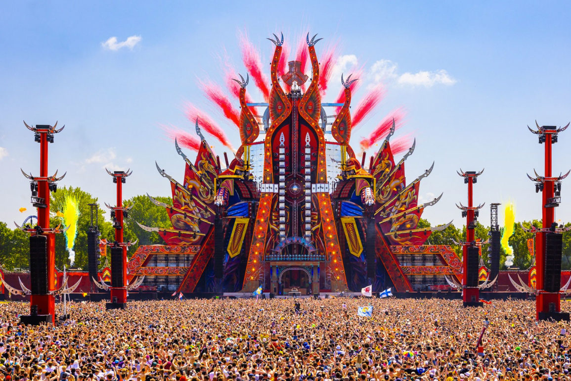Defqon-1-e-o-santuario-de-uma-comunidade-que-se-orgulha-em-ser-unida Defqon-1-e-o-santuario-de-uma-comunidade-que-se-orgulha-em-ser-unida