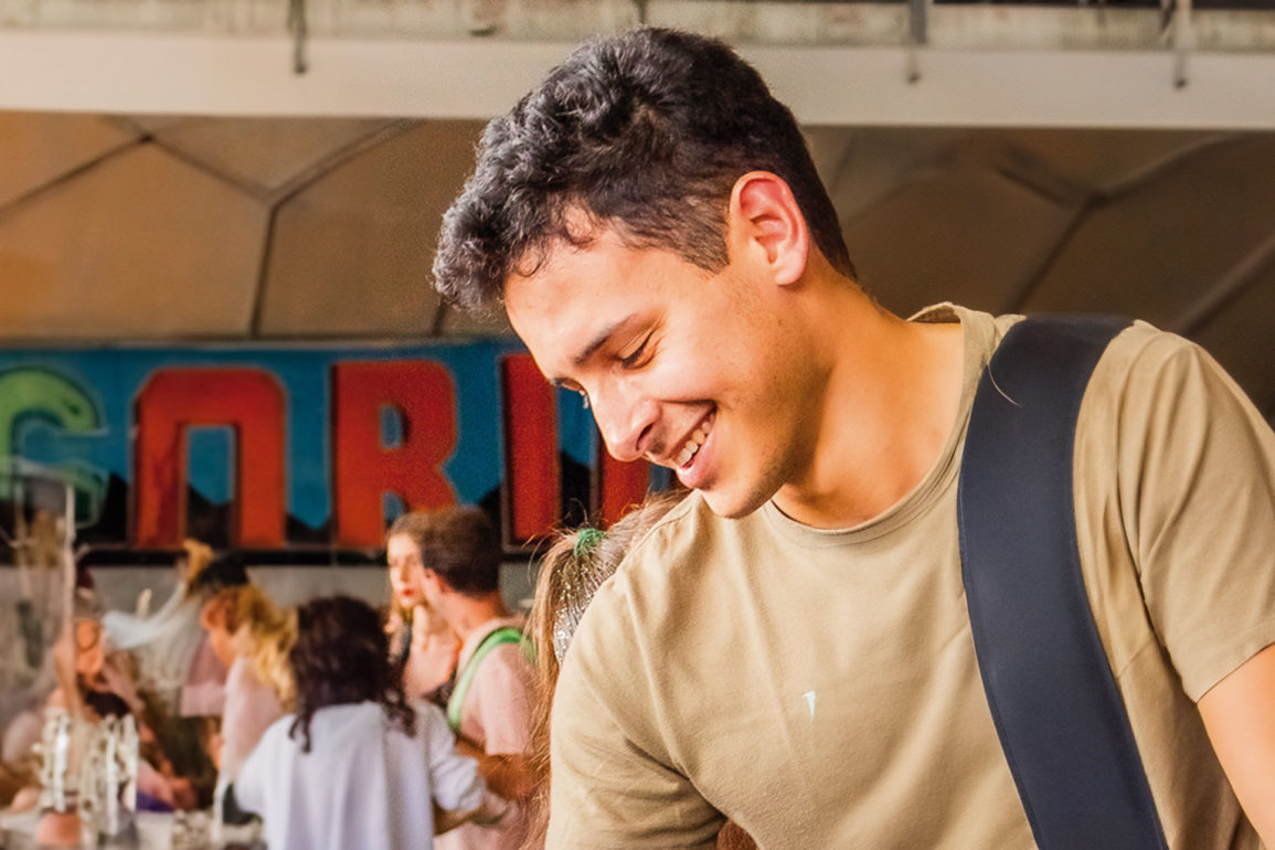 Conheça Dree, jovem produtor musical que traz uma sonoridade melódica experimental fora da curva em seu lançamento pela Deep Bear Recordings