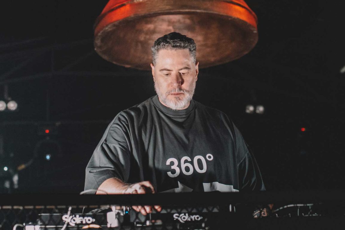 Renato-Ratier-revela-novo-projeto-Ritual-que-estreia-como-palco-itinerante-no-Surreal-Park-e-batiza-seu-novo-album Renato-Ratier-revela-novo-projeto-Ritual-que-estreia-como-palco-itinerante-no-Surreal-Park-e-batiza-seu-novo-album