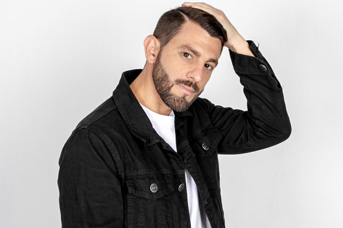 Ric-Rulie-lança-versão-eletrônica-de-'O-Pescador-de-Ilusões'-que-marca-sua-carreira