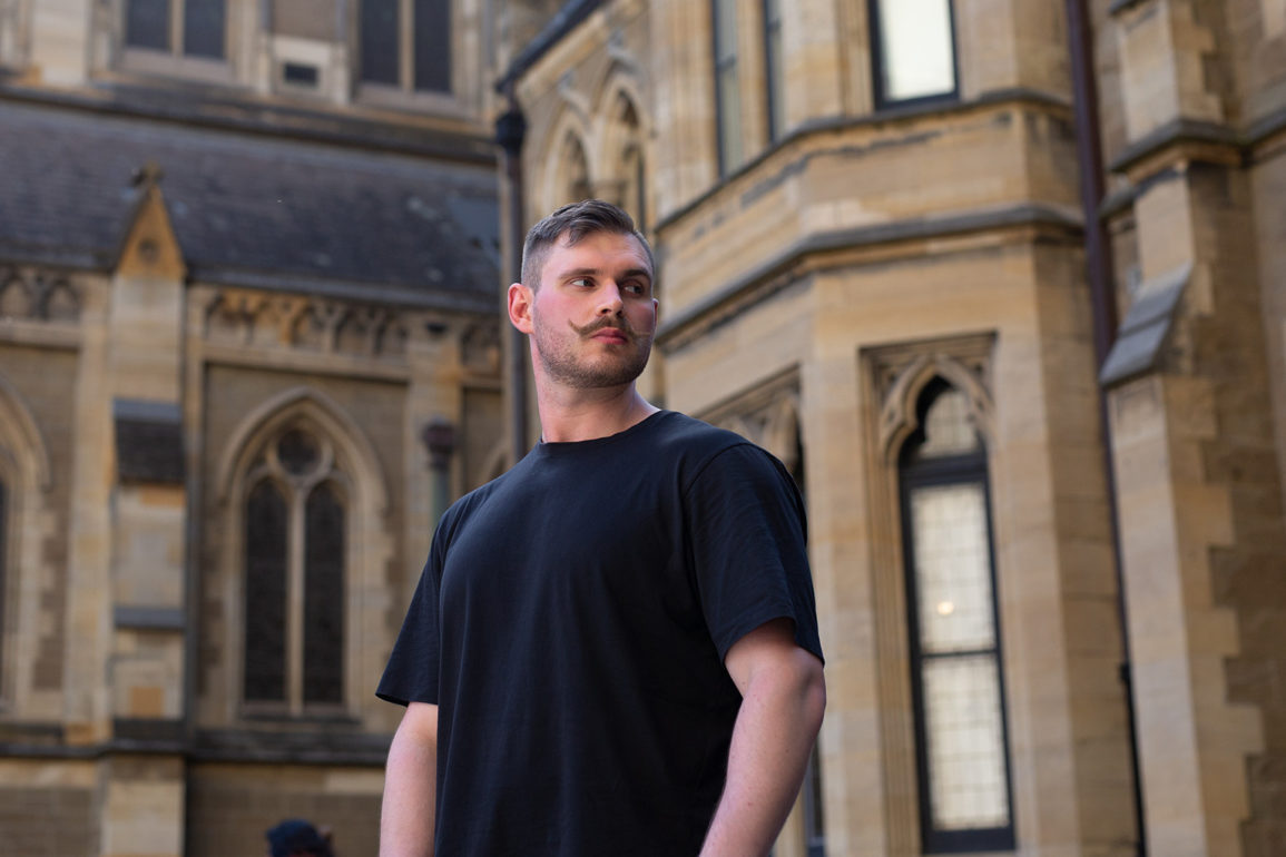 Passaporte-carimbado-LUMERTZ-fara-suas-primeiras-gigs-na-Europa-neste-final-de-semana