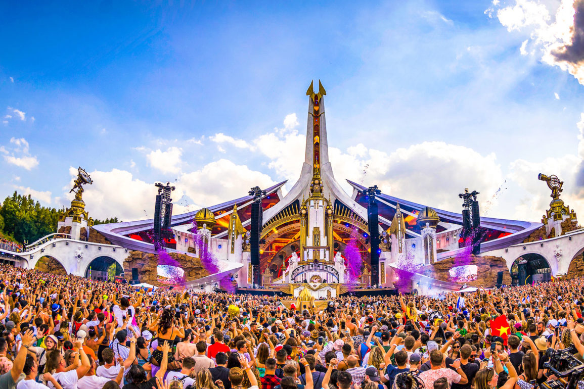 Saiba-mais-sobre-os-DJs-que-tocarao-no-Mainstage-no-segundo-dia-de-Tomorrowland-Brasil Saiba-mais-sobre-os-DJs-que-tocarao-no-Mainstage-no-segundo-dia-de-Tomorrowland-Brasil