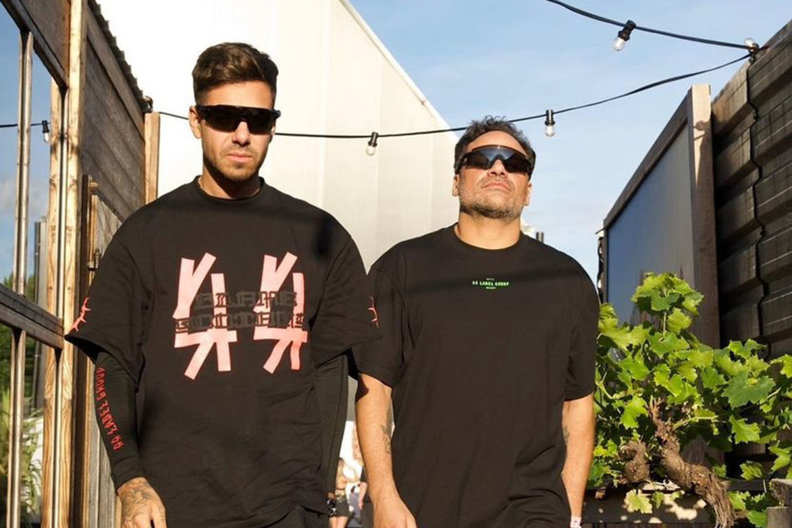 Como-Tale-Of-Us-passou-de-uma-dupla-underground-do-Techno-Melodico-para-um-dos-nomes-mais-relevantes-da-cena-eletronica