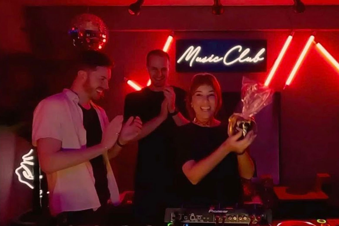 Rozzen-Music-Club-completa-40-episodios-com-especial-B2B-com-Aline-Rocha Rozzen-Music-Club-completa-40-episodios-com-especial-B2B-com-Aline-Rocha