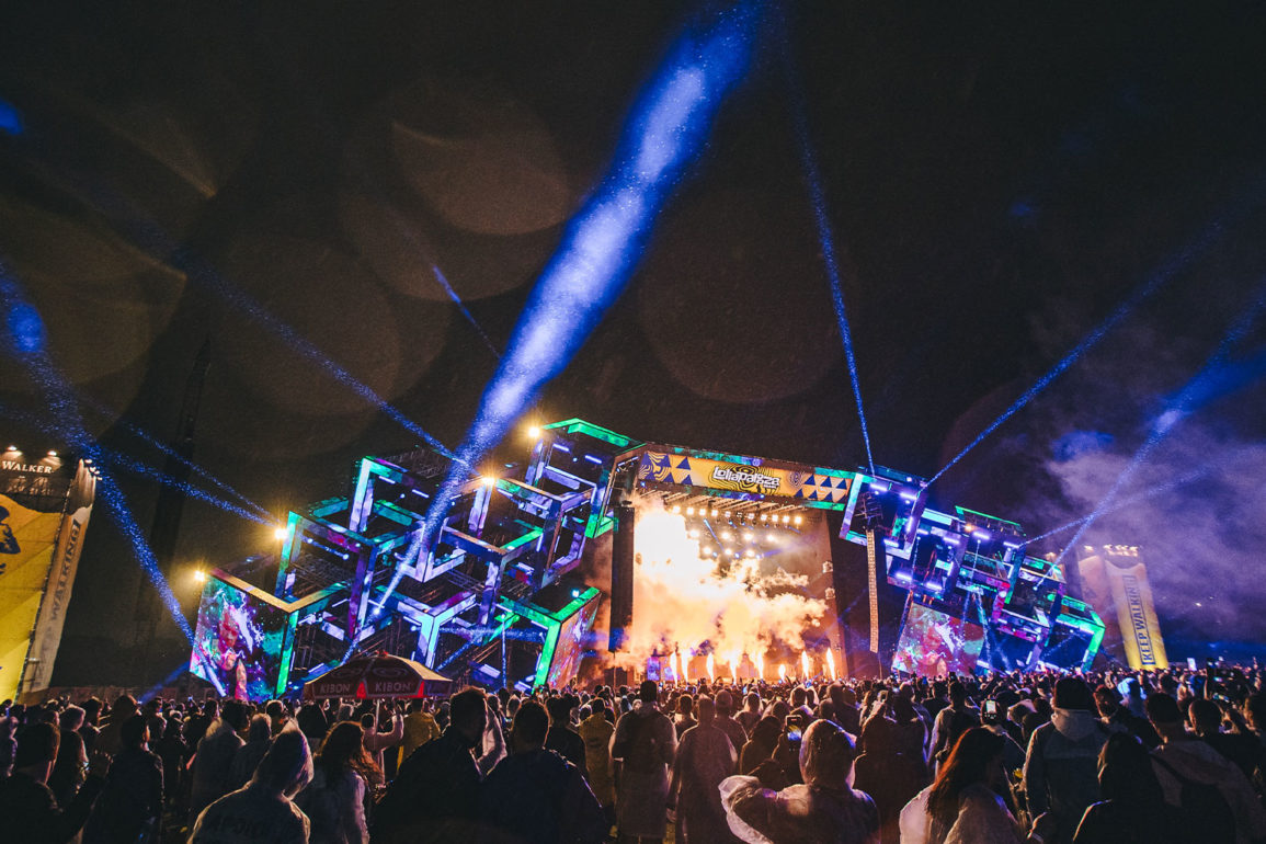 Diplo-concorre-com-Blink-192-aceita-desafio-e-toca-para-dar-boas-vindas-a-forasteiros-da-musica-eletronica Diplo-concorre-com-Blink-192-aceita-desafio-e-toca-para-dar-boas-vindas-a-forasteiros-da-musica-eletronica