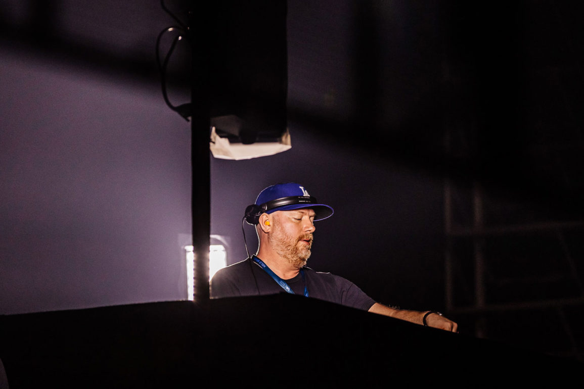 Eric-Prydz-tera-os-DJs-JP-Castro-Alexandre-Chaves-e-Christoph-na-abertura-de-seu-espetaculo-HOLO-em-Sao-Paulo