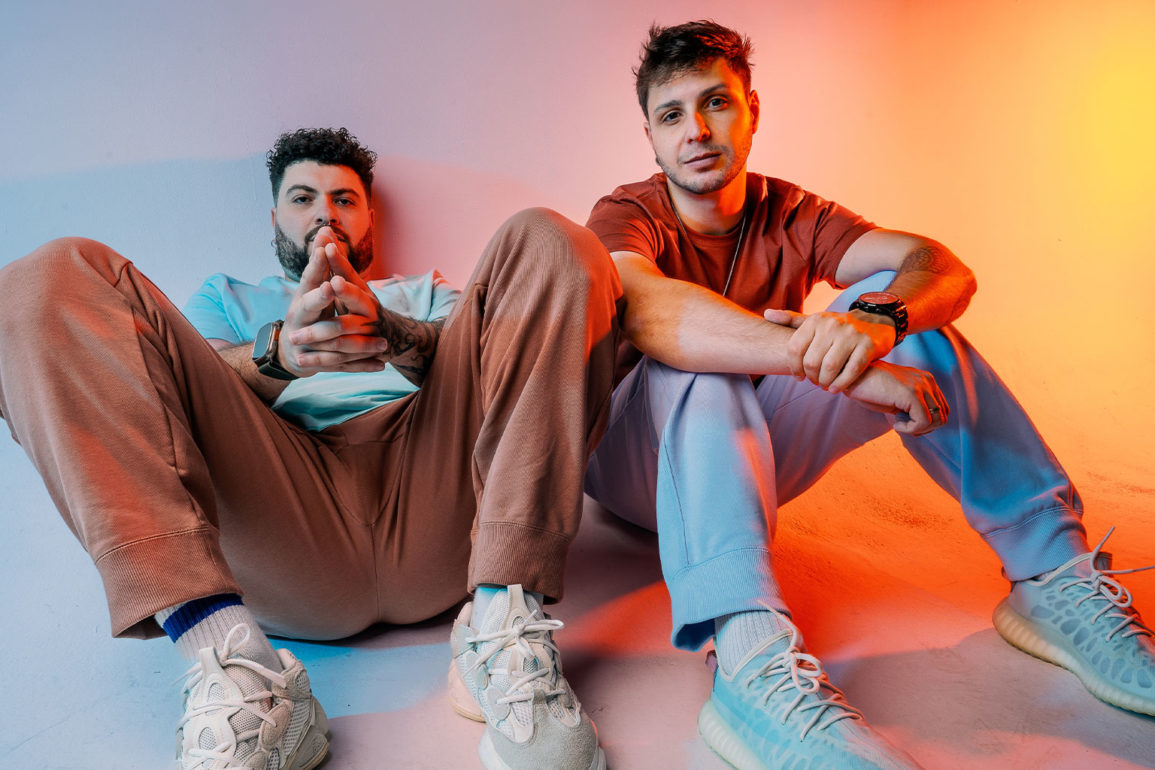 VibezIndica-Blurryvision-Duo-propoe-uma-abordagem-descontraida-para-o-Minimal-House