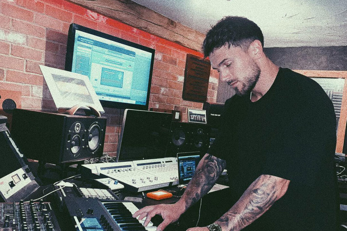 Boletim-VibezNews-007-Hugo-Doche-em-nova-fase-Planeta-DJ-Franky-Wah-roubado-em-Ibiza-Beeside-Records