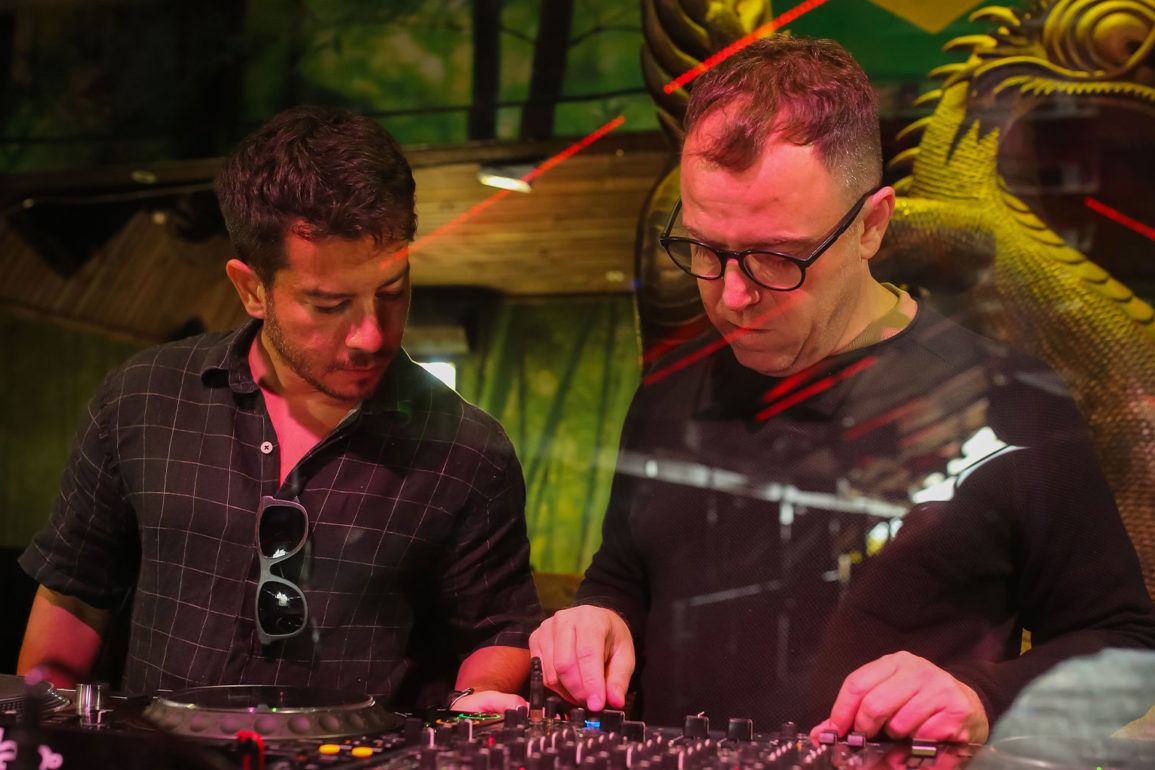 Dende-Funk-novo-EP-do-selo-Aureum-celebra-e-homenageia-a-cultura-musical-baiana-e-carioca Dende-Funk-novo-EP-do-selo-Aureum-celebra-e-homenageia-a-cultura-musical-baiana-e-carioca