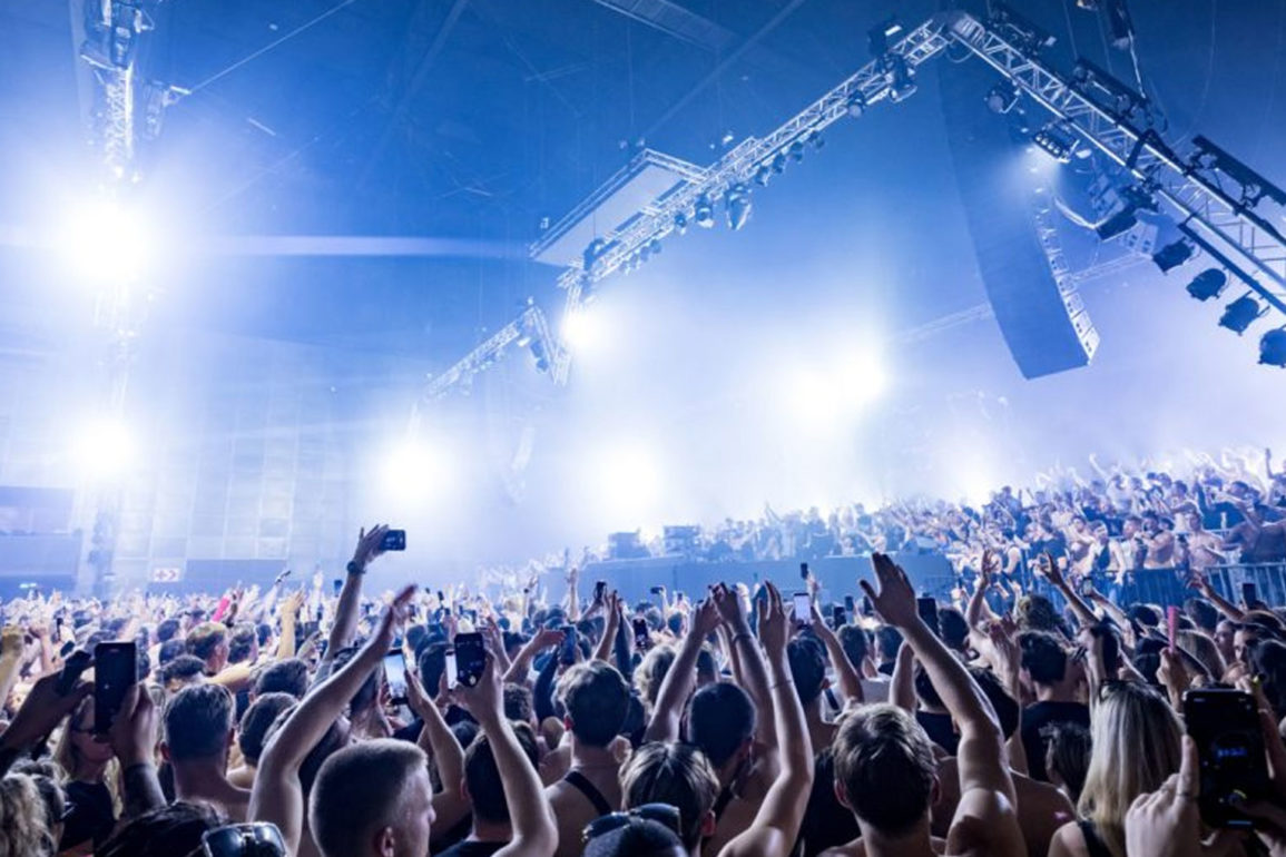 Hard-Techno-Conheca-a-historia-da-subvertente-que-esta-dominando-a-cena Hard-Techno-Conheca-a-historia-da-subvertente-que-esta-dominando-a-cena