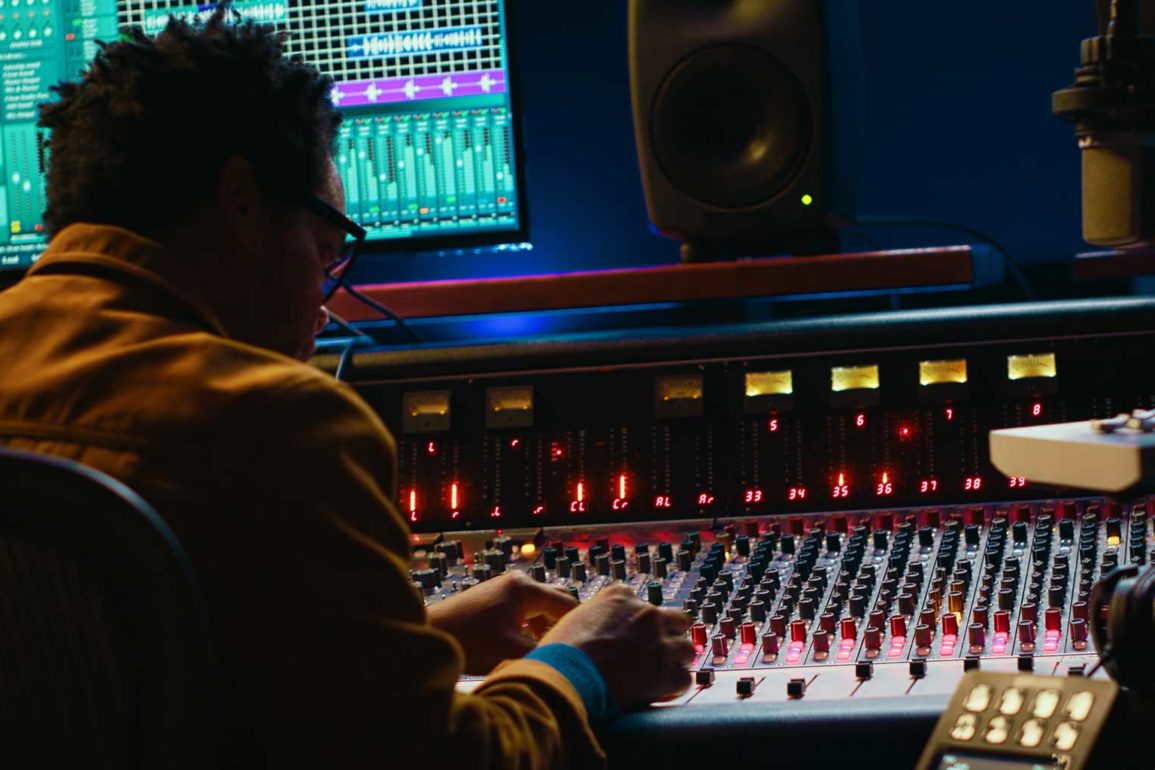 Familiaridade-e-repetição--os-segredos-científicos-por-trás-dos-hits-musicais