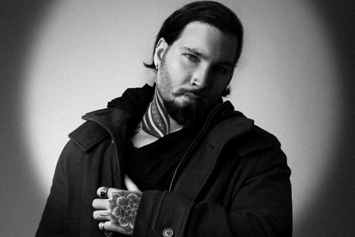 GESUS-artista-de-techno-que-conquistou-suporte-de-David-Guetta-Korolova-e-Yotto-lanca-o-album-Odyssey-Deluxe GESUS-artista-de-techno-que-conquistou-suporte-de-David-Guetta-Korolova-e-Yotto-lanca-o-album-Odyssey-Deluxe