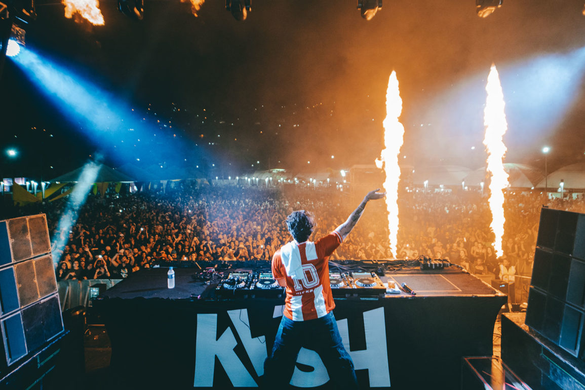 KVSH-lanca-Dancefloor-e-celebra-momento-especial-no-Laroc-Club-ao-lado-de-Steve-Angello KVSH-lanca-Dancefloor-e-celebra-momento-especial-no-Laroc-Club-ao-lado-de-Steve-Angello