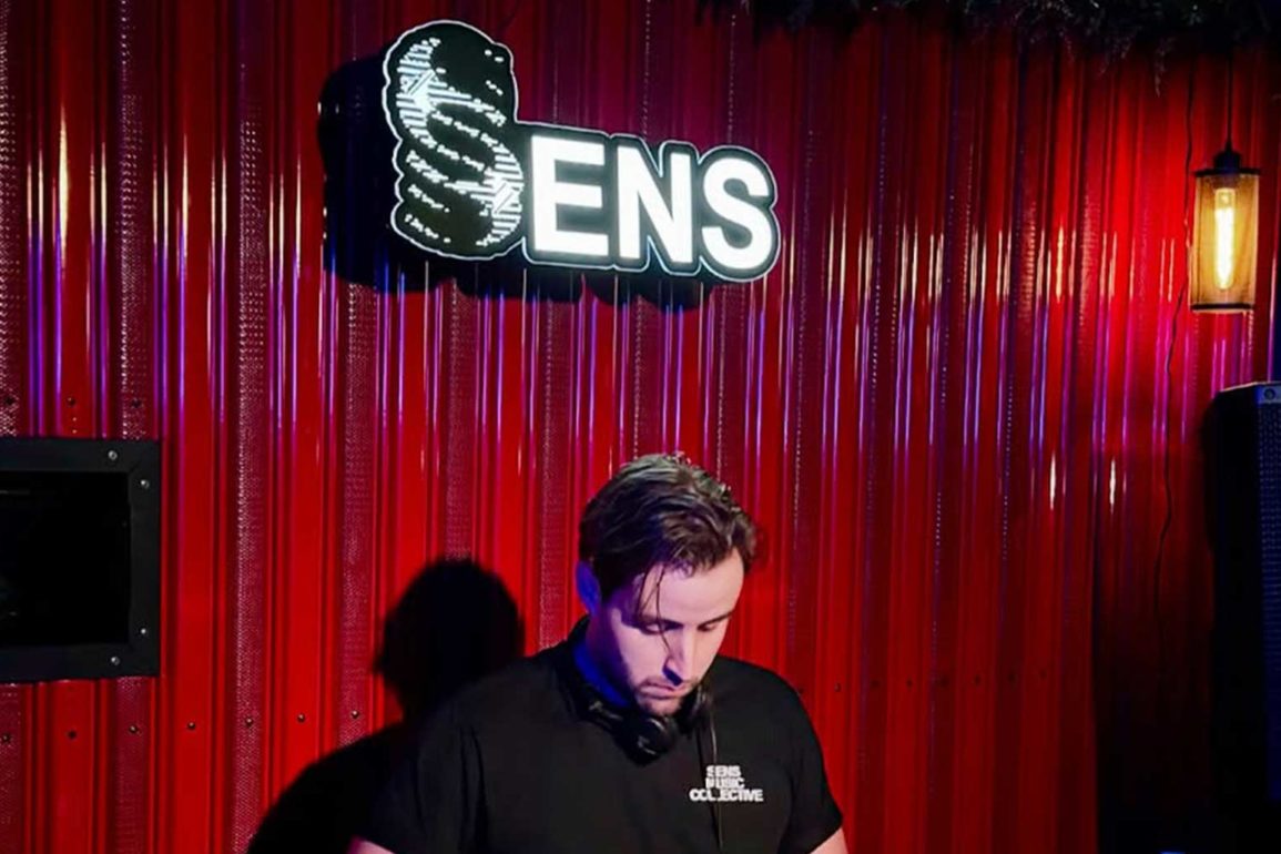 SENS-Music-Collective-realiza-evento-solidário-em-prol-de-proporcionar-uma-ceia-de-Natal-para-jovens-em-situação-de-vulnerabilidade,-dia-19-em-SP