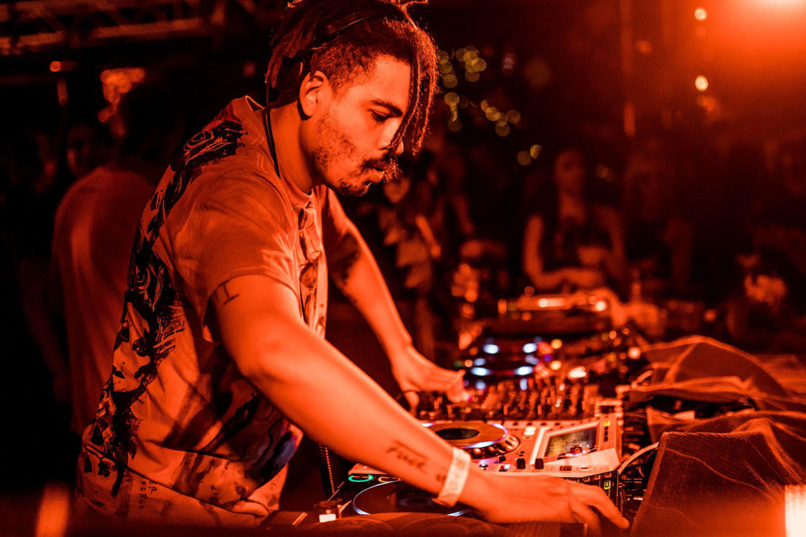 CarnaRARA,-evento-de-carnaval-gratuito-no-Rio-de-Janeiro-recebe-Seth-Troxler,-Adam-Ten,-Mochakk,-e-muito-mais-no-dia-4-de-março! CarnaRARA,-evento-de-carnaval-gratuito-no-Rio-de-Janeiro-recebe-Seth-Troxler,-Adam-Ten,-Mochakk,-e-muito-mais-no-dia-4-de-março!