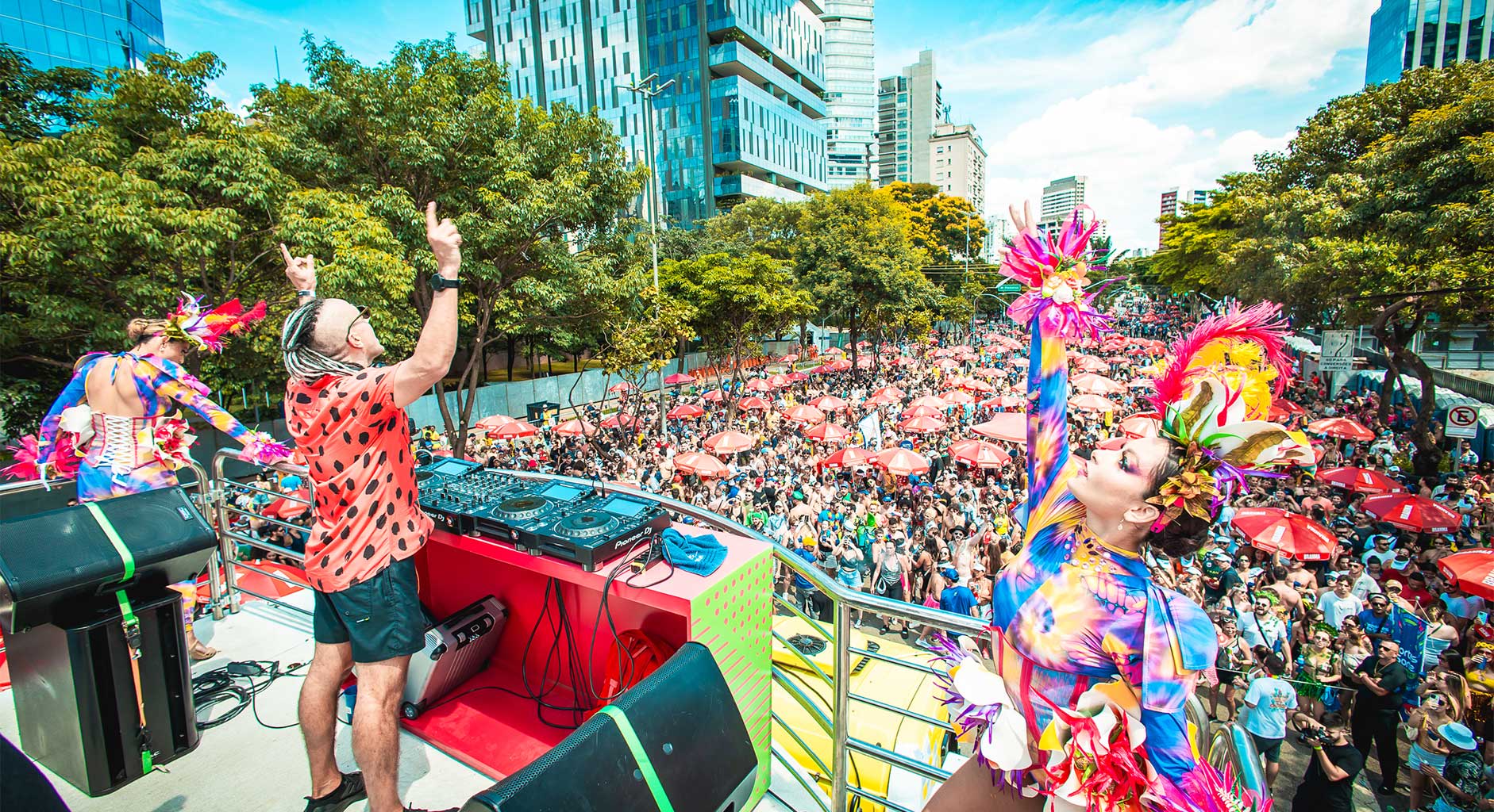 Dre-Guazzelli-traz--7ª-edição-do-Bloco-Dre-Tarde--para-capital-paulista-e-marca-a-celebração-com-releitura-do-clássico-“Malandragem”- Dre-Guazzelli-traz--7ª-edição-do-Bloco-Dre-Tarde--para-capital-paulista-e-marca-a-celebração-com-releitura-do-clássico-“Malandragem”-