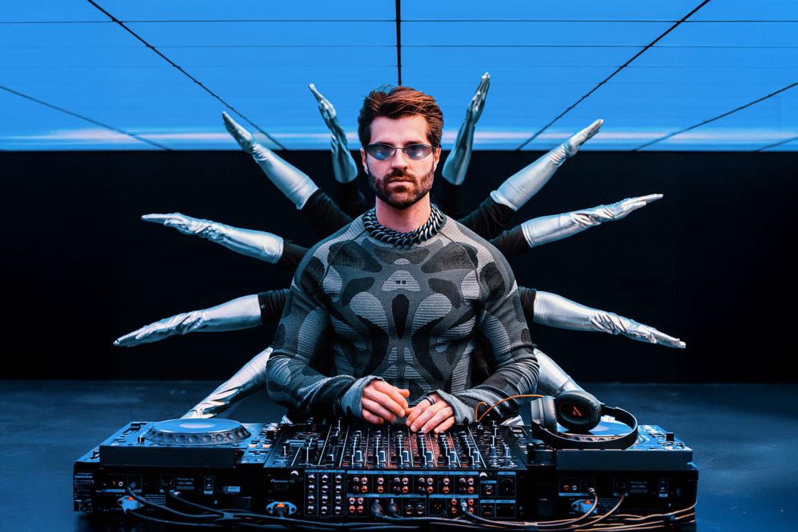 Alok-produz-show-inédito-para-Coachella-e-leva-painel-interativo-humano-para-a-performance;-saiba-como-assistir! Alok-produz-show-inédito-para-Coachella-e-leva-painel-interativo-humano-para-a-performance;-saiba-como-assistir!