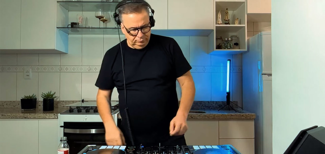 DJ-Mauricio-Cury-apresenta-“Receita-Sonora”,-uma-série-de-sets-gravados-em-casa