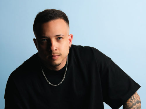 Dellucht,-DJ-brasileiro-consolidado-na-Europa,-retorna-ao-Brasil-para-turnê-com-sets-imersivos-e-lançamentos-exclusivos- Dellucht,-DJ-brasileiro-consolidado-na-Europa,-retorna-ao-Brasil-para-turnê-com-sets-imersivos-e-lançamentos-exclusivos-