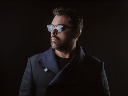 Inspirado-por-filmes-underground-e-grooves-pesados-DUUNA-lanca-Fiction-pela-House-Machine