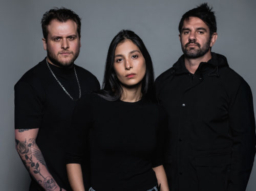 Clássico-de-Caetano-Veloso,-“Sozinho”,-ganha-nova-versão-emocionante-com-Bruna-Magalhães,-Bruno-Martini-e-Soldera;-ouça! Clássico-de-Caetano-Veloso,-“Sozinho”,-ganha-nova-versão-emocionante-com-Bruna-Magalhães,-Bruno-Martini-e-Soldera;-ouça!