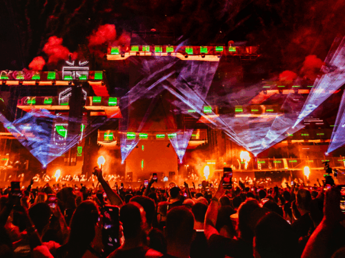 De-um-grupo-no-Facebook-a-um-dos-maiores-festivais-de-musica-eletronica-da-America-Latina-mergulhe-nos-10-anos-da-So-Track-Boa