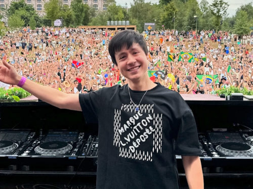 Liu-Around-The-World-estreia-em-São-Paulo-com-evento-autoral-ao-pôr-do-sol-no-dia-2-de-agosto Liu-Around-The-World-estreia-em-São-Paulo-com-evento-autoral-ao-pôr-do-sol-no-dia-2-de-agosto