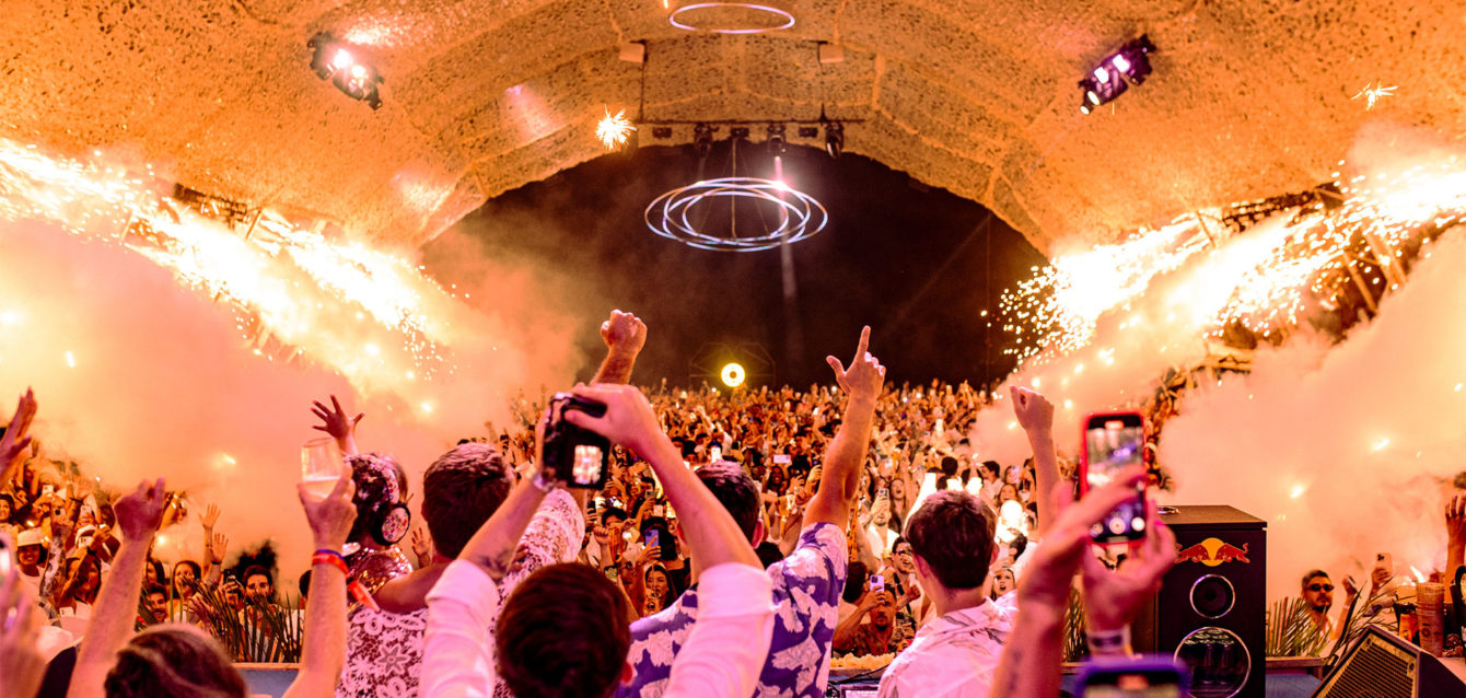 Vibez-na-Praia-do-Rosa--Virada-Mágica-abre-oficialmente-a-venda-geral-de-ingressos-nesta-quinta-(07) Vibez-na-Praia-do-Rosa--Virada-Mágica-abre-oficialmente-a-venda-geral-de-ingressos-nesta-quinta-(07)