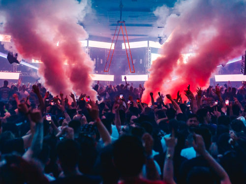 ADORE-15-anos--a-festa-que-transformou-Joinville-em-um-ponto-de-referência-da-música-eletrônica-celebra-sua-história-e-anuncia-próxima-edição ADORE-15-anos--a-festa-que-transformou-Joinville-em-um-ponto-de-referência-da-música-eletrônica-celebra-sua-história-e-anuncia-próxima-edição