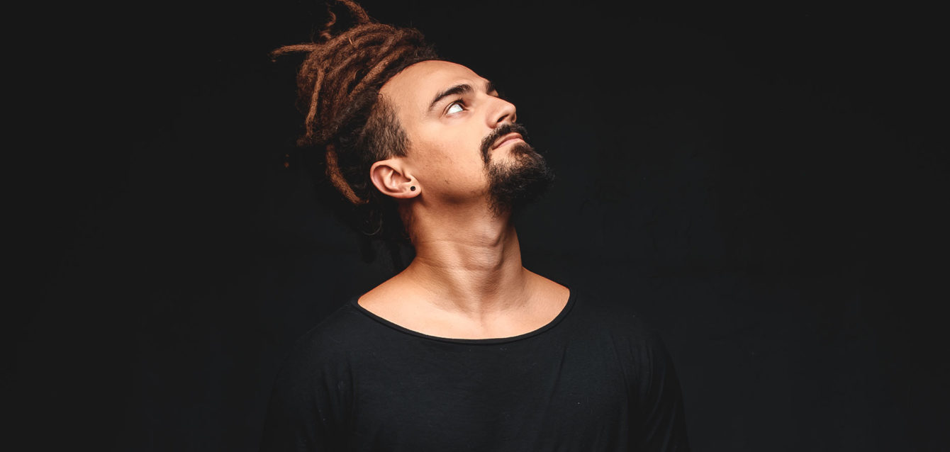 DJ-Glen-lança-“Close-Your-Eyes”,-marcando-o-retorno-de-sua-gravadora-Discotech,-após-oito-anos DJ-Glen-lança-“Close-Your-Eyes”,-marcando-o-retorno-de-sua-gravadora-Discotech,-após-oito-anos