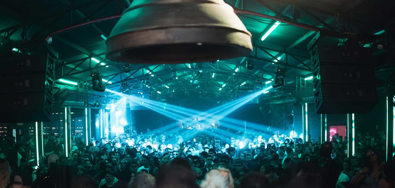 Surreal-Park-e-Beatport-realizam-parceria-inédita!-Evento-acontece-dia-05-de-dezembro-no-palco-Bells-com-East-End-Dubs