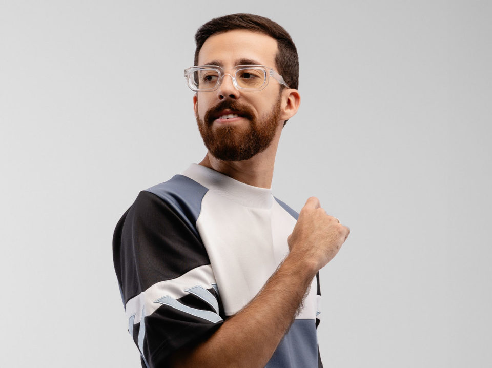 Bruno-Furlan-encerra-2025-com-remix-potente-pela-Black-Book-e-desenha-um-2026-ainda-mais-promissor Bruno-Furlan-encerra-2025-com-remix-potente-pela-Black-Book-e-desenha-um-2026-ainda-mais-promissor