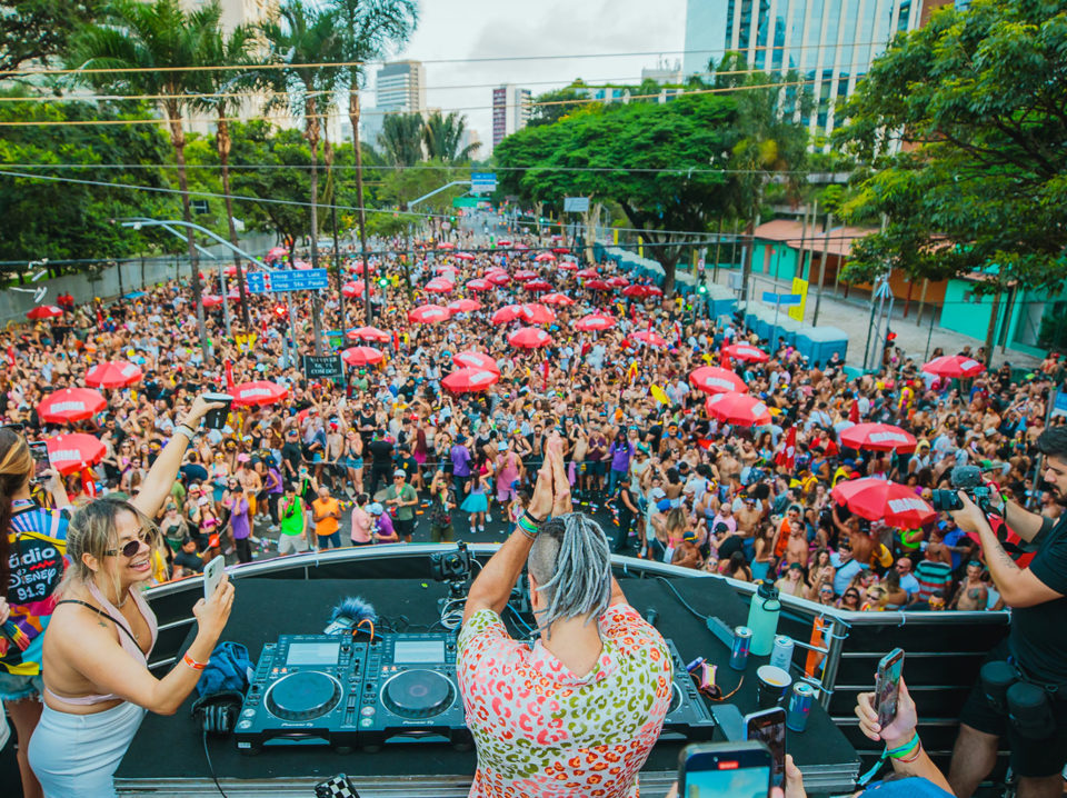 Bloco-Dre-Tarde-chega-à-8ª-edição-e-volta-a-ocupar-a-Avenida-Faria-Lima-no-Carnaval-de-São-Paulo