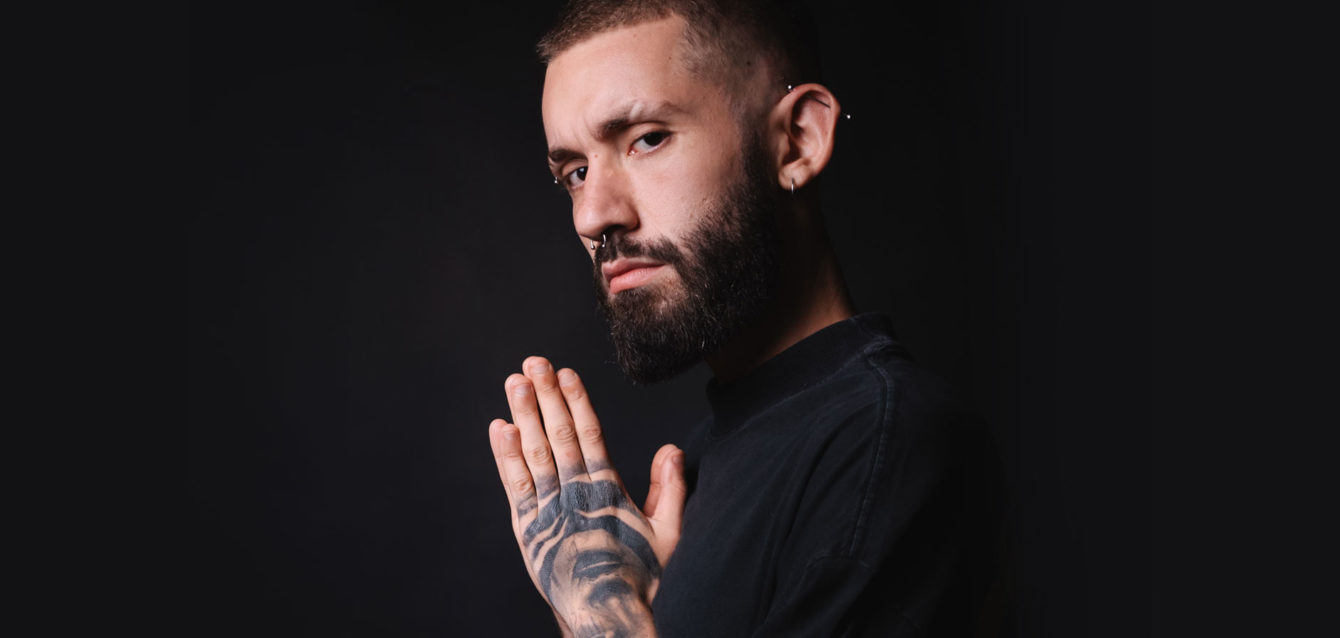 Conheça-Mukkan,-DJ-e-produtor-por-trás-do-EP-“Hentai”,-que-já-figura-nos-charts-de-Techno-Peak-Time-do-Beatport Conheça-Mukkan,-DJ-e-produtor-por-trás-do-EP-“Hentai”,-que-já-figura-nos-charts-de-Techno-Peak-Time-do-Beatport