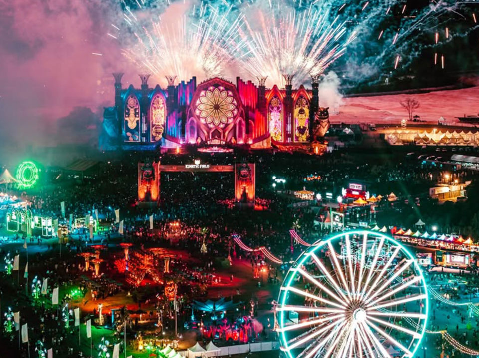 EDC-Thailand-muda-de-data-e-passa-a-ocupar-dezembro,-aproximando-se-da-estreia-do-Tomorrowland-na-Ásia