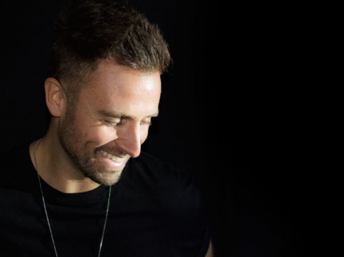 Maxvei-volta-à-Adesso-Music-com-'Mad-Thing',-afro-house-com-um-toque-de-suas-raízes-de-Montreal Maxvei-volta-à-Adesso-Music-com-'Mad-Thing',-afro-house-com-um-toque-de-suas-raízes-de-Montreal