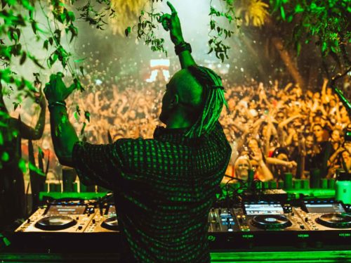 Sábado-Dre-Tarde-chega-à-51ª-edição-no-dia-07-de-março-no-Clube-Esperia-em-São-Paulo