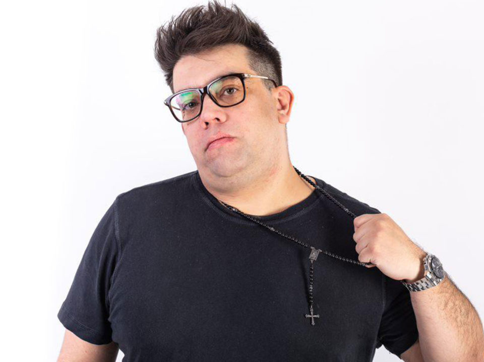 Brenno-Gurgel-lança-EP-“Summer-Lover”-e-transforma-emoção-pessoal-em-narrativa-musical Brenno-Gurgel-lança-EP-“Summer-Lover”-e-transforma-emoção-pessoal-em-narrativa-musical