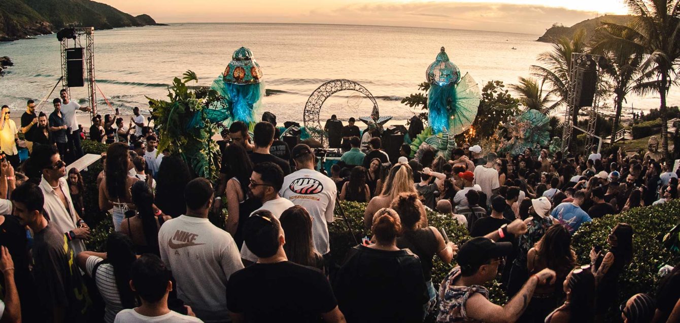 Silk-Beach-Club-celebra-12-anos-em-Búzios-com-Alma-de-Mar-e-duas-noites-de-música-à-beira-mar