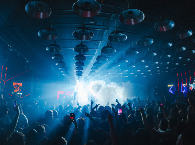 +55 promove Warm Up e SuperAfter durante o fim de semana do Warung Day Festival em Curitiba