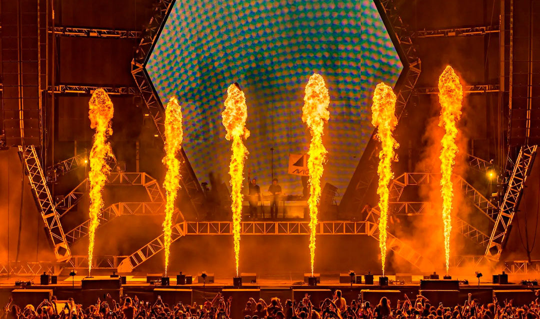 Com-Martin-Garrix-B2B-Alesso-e-participacao-de-Eric-Prydz-com-o-trio-Swedish-House-Mafia-confira-os-sets-do-Ultra-Miami-