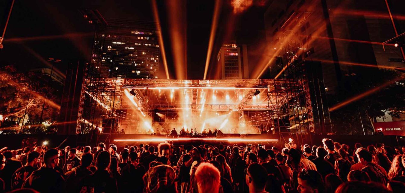 Time Warp Brasil estreia na Neo Química Arena nos dias 1 e 2 de maio; confira o guia completo para o festival