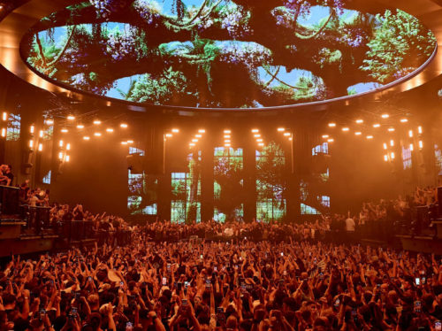 [UNVRS] Ibiza abre temporada 2026 com line-up global e reposiciona o início do verão eletrônico