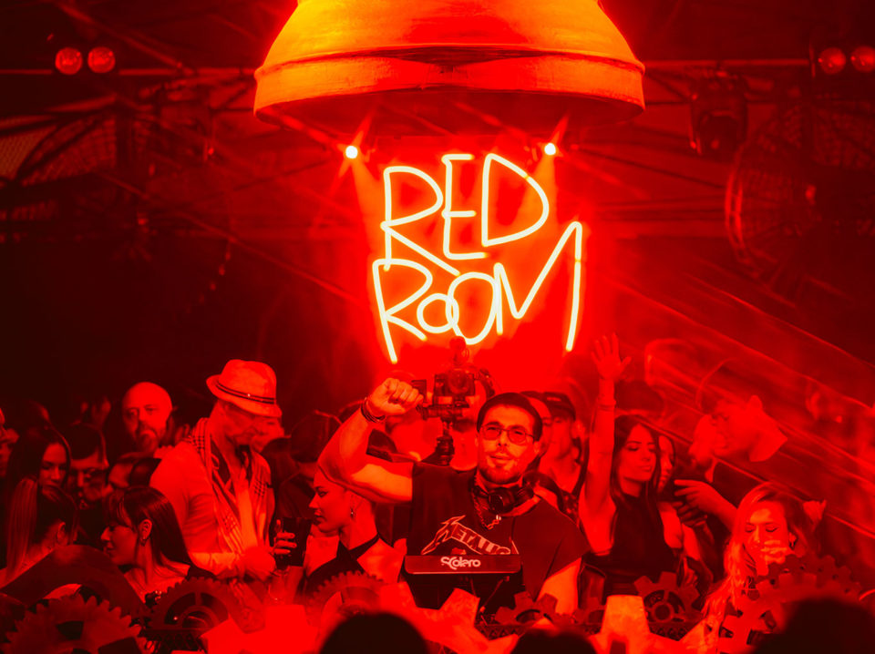 Red Room inicia novo capítulo internacional com estreia em Miami ao lado do The Hall Red Room inicia novo capítulo internacional com estreia em Miami ao lado do The Hall