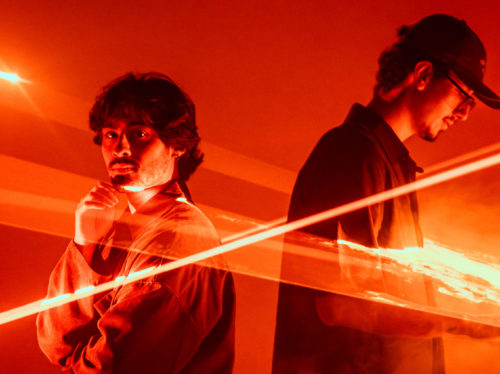 Solara abre seu primeiro capítulo pela EЯЯORR com ‘Helium, Vol. 1’ e três faixas que cruzam melodia, pista e acidez