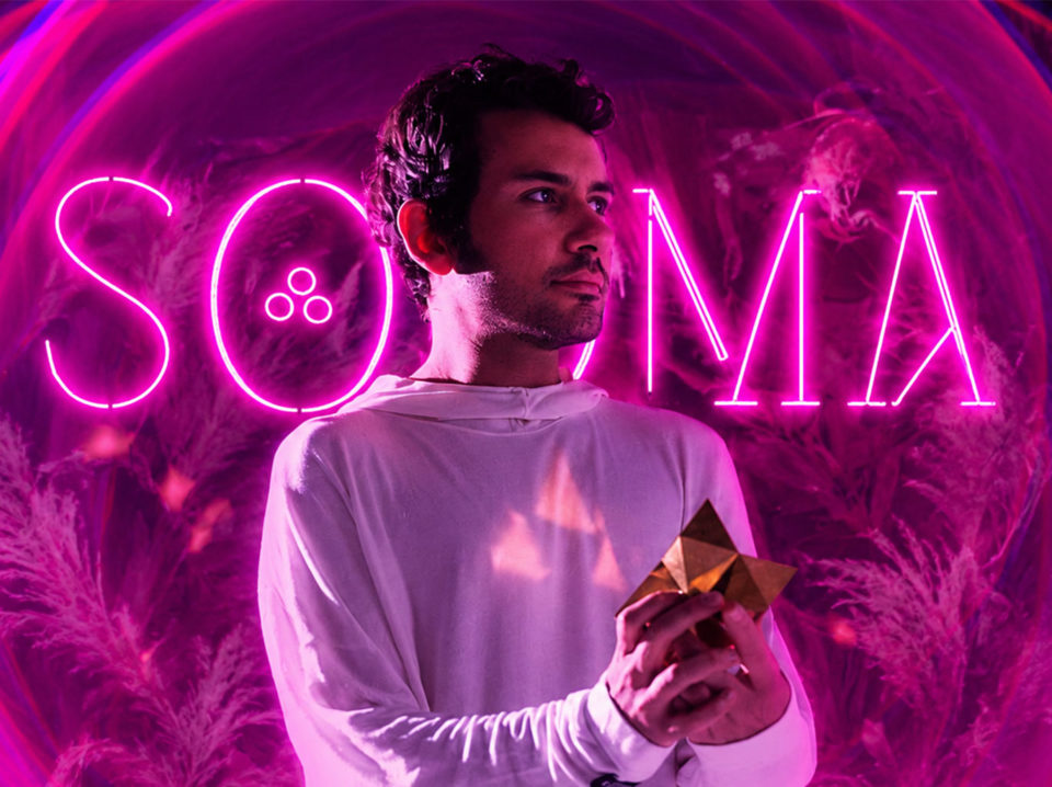SOMA celebra três anos da label com edição especial no Deck The Forest e line-up liderado por Kevin Di Serna, no dia 27 de junho SOMA celebra três anos da label com edição especial no Deck The Forest e line-up liderado por Kevin Di Serna, no dia 27 de junho