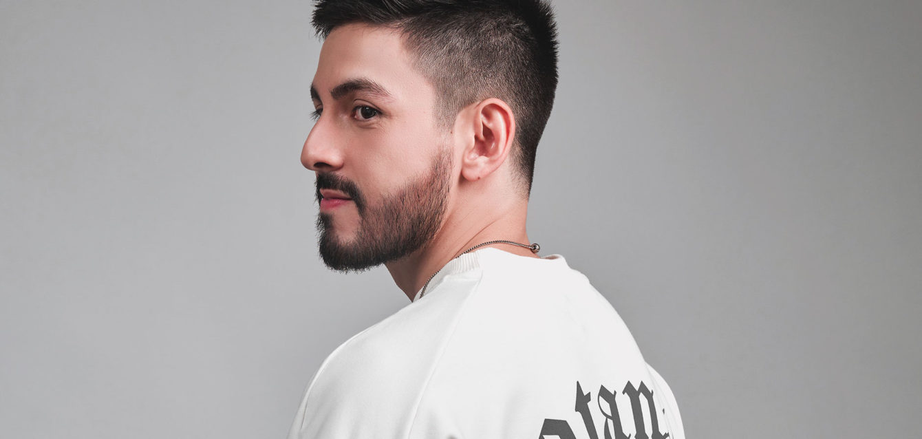 Quem é CAUZ? Conheça o DJ e produtor que vem construindo sua identidade no minimal e tech house