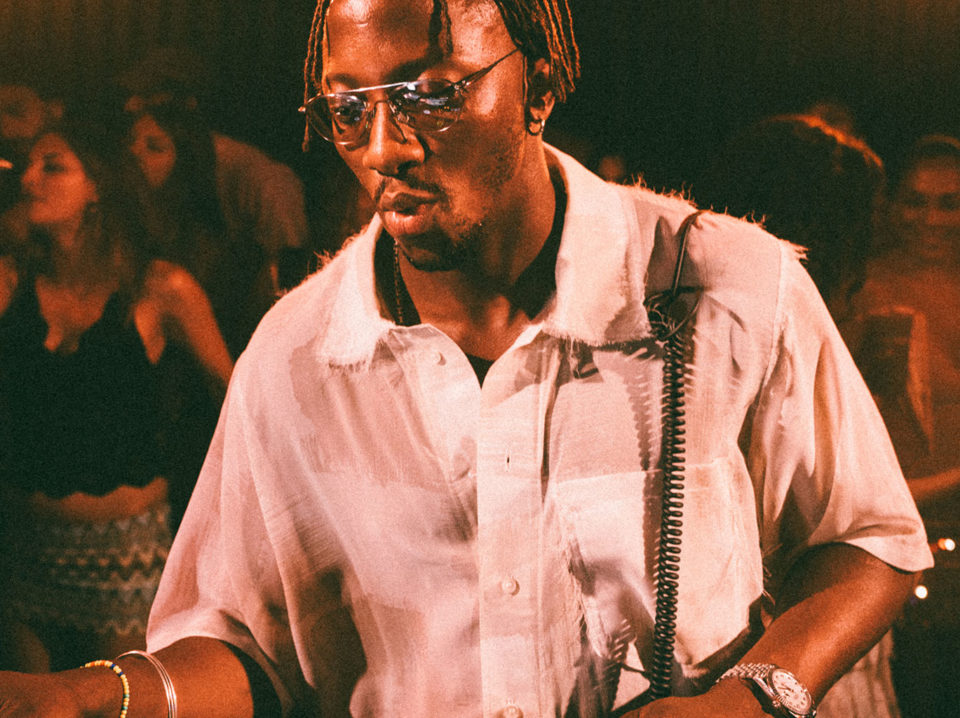 AMÉMÉ lança a track “Chulo” após temporada em Ibiza e se apresenta no Rio de Janeiro e em São Paulo em outubro