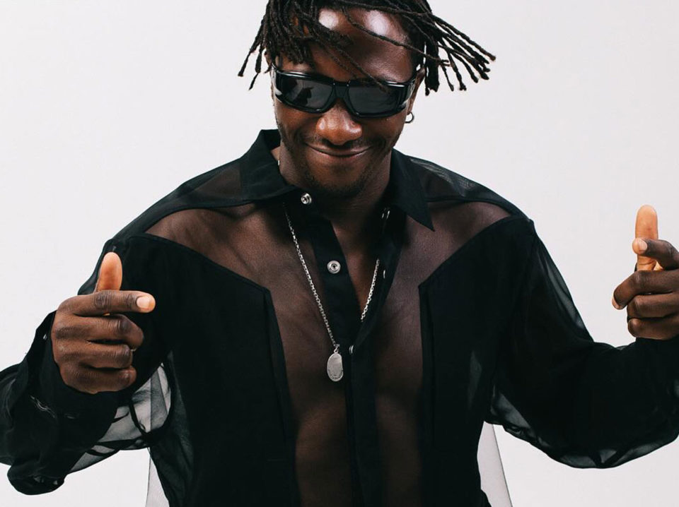 AMÉMÉ fala sobre as conexões entre o Afro House e a música brasileira, suas raízes africanas e a importância de preservar a identidade do gênero